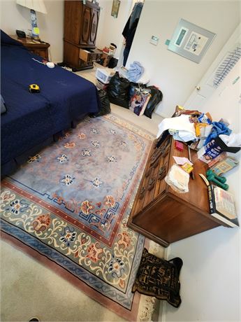 Large Area Rug 8'6" x 12' with Floral Border