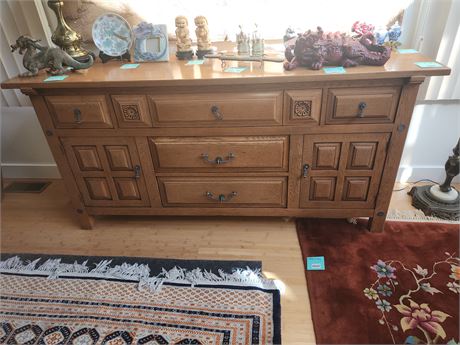 022 - Large Oak Sideboard Cabinet with Drawers
