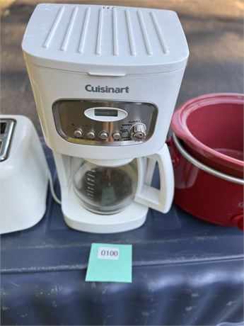 Cuisinart Coffee Maker and White Toaster Combo