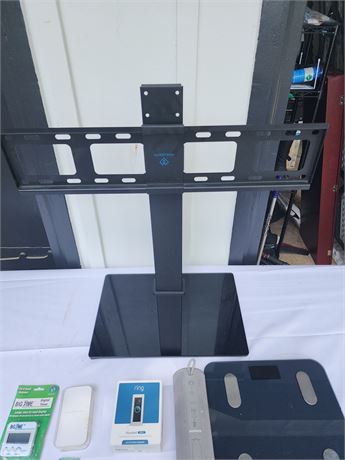 TV Wall Mount Bracket with Monitor Stands and Accessories