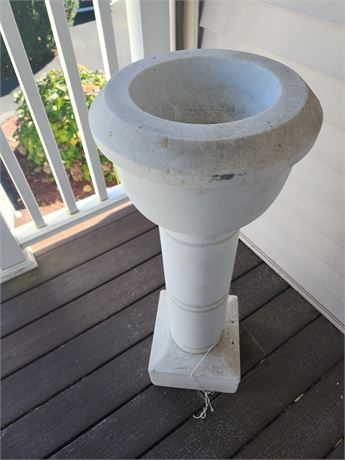 221 - White Stone Garden Pedestal Planter