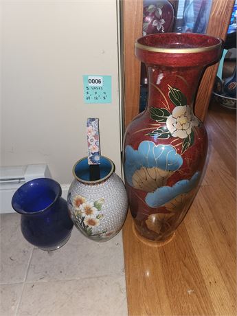 006 - Set of Three Decorative Vases