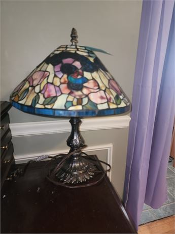 033 - Stained Floral Table Lamp