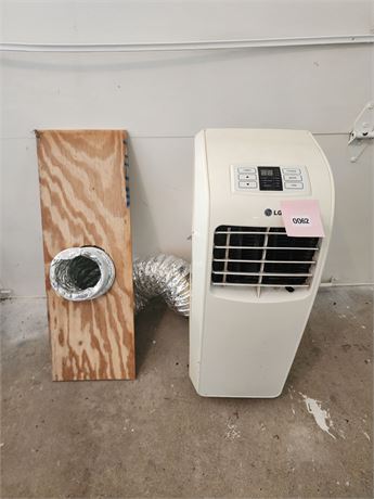 LG Portable Air Conditioner with Vent Kit