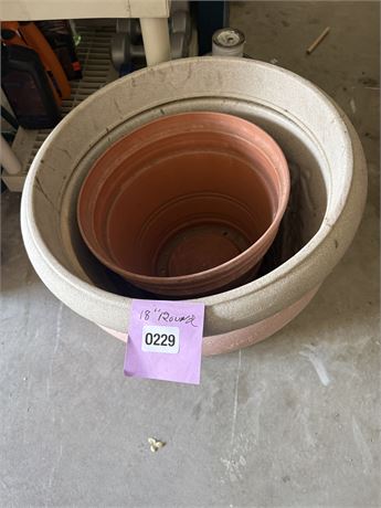229 - Nested Decorative Garden Planters