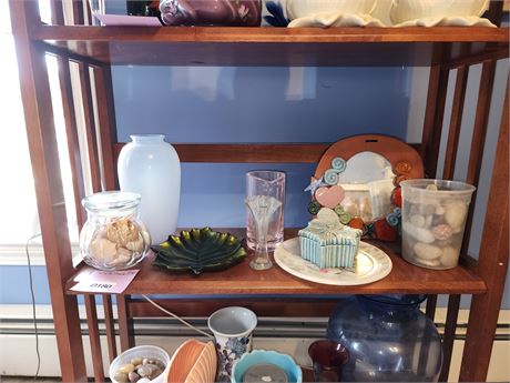 180 - Assorted Coastal Decorative Items