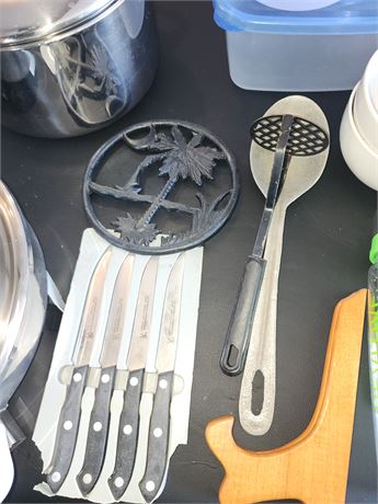Mixed Lot of Kitchenware and Household Items
