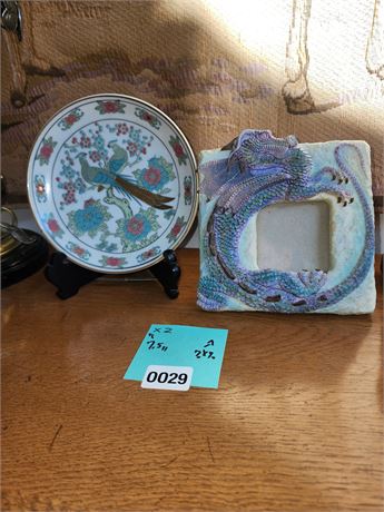 029 - Old Imari Decorative Plate and Dragon Picture Frame