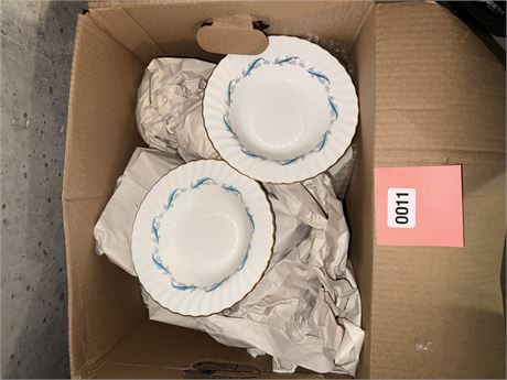Set of Vintage Porcelain Teacups and Saucers
