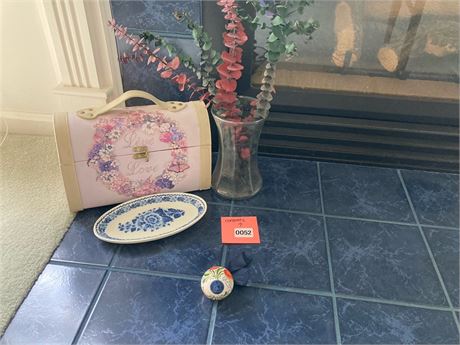 Decorative items and Floral Storage Chest